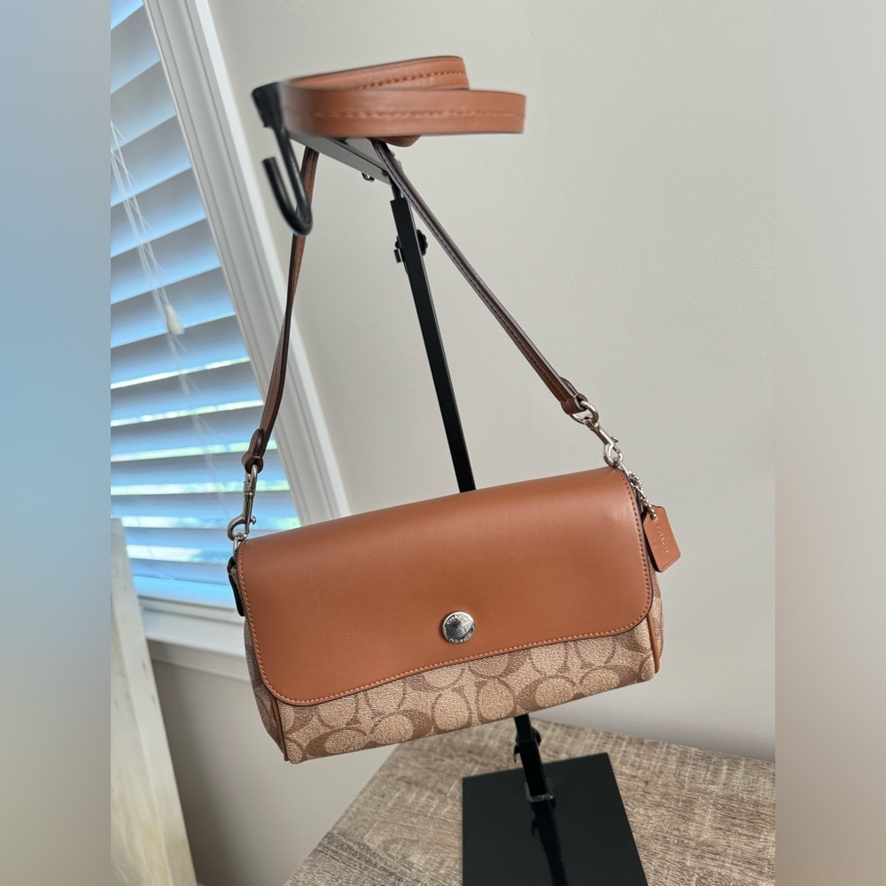 NWT Coach Women's Reversible Crossbody Signature Coated Canvas, F59534